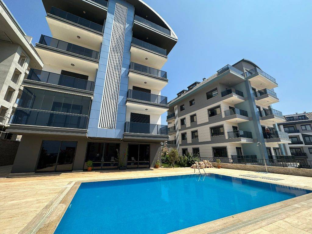 Apartmán v klidné lokalitě s krytým bazénem Alanya - Oba