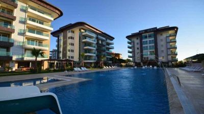 Zariadený apartmán na prvej línii s výhľadom na more Alanya - Kestel