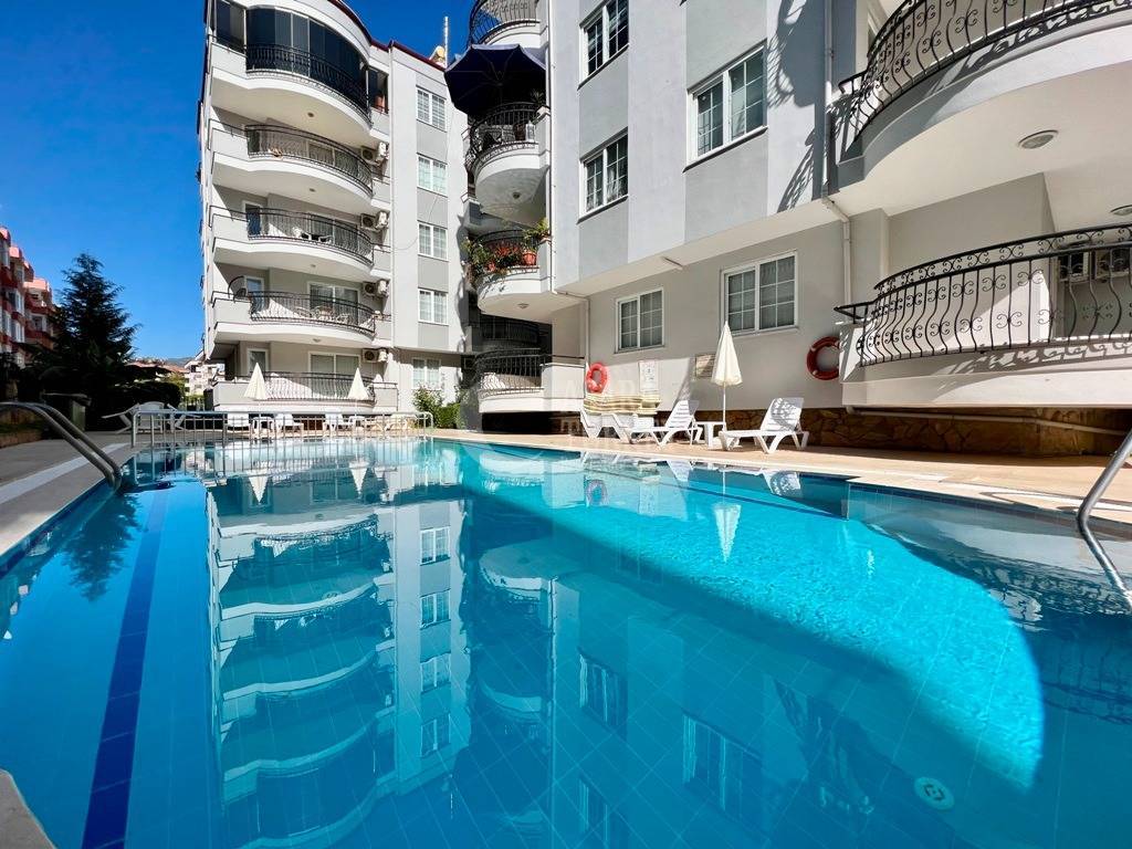 Zariadený byt 2+1 Alanya Oba 