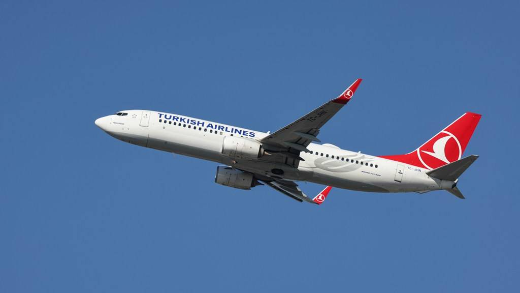 istanbul airport travel turkey (3).jpg
